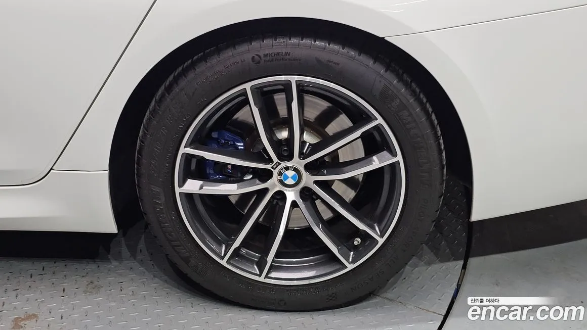 BMW 5-Series 2022 из KR, фото 3