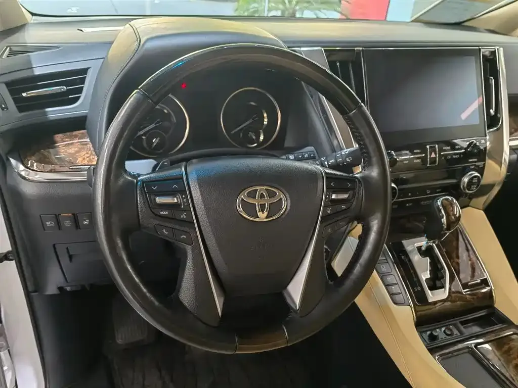 Toyota Alphard 2023 из CN, фото 4