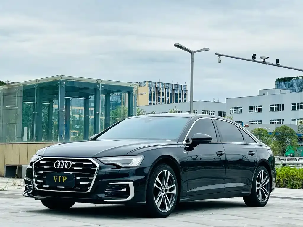 Audi A6L 2025 из CN, фото 1