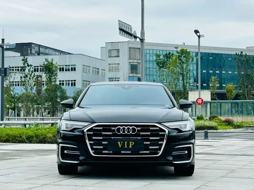 Audi A6L 2025 из CN, фото 3