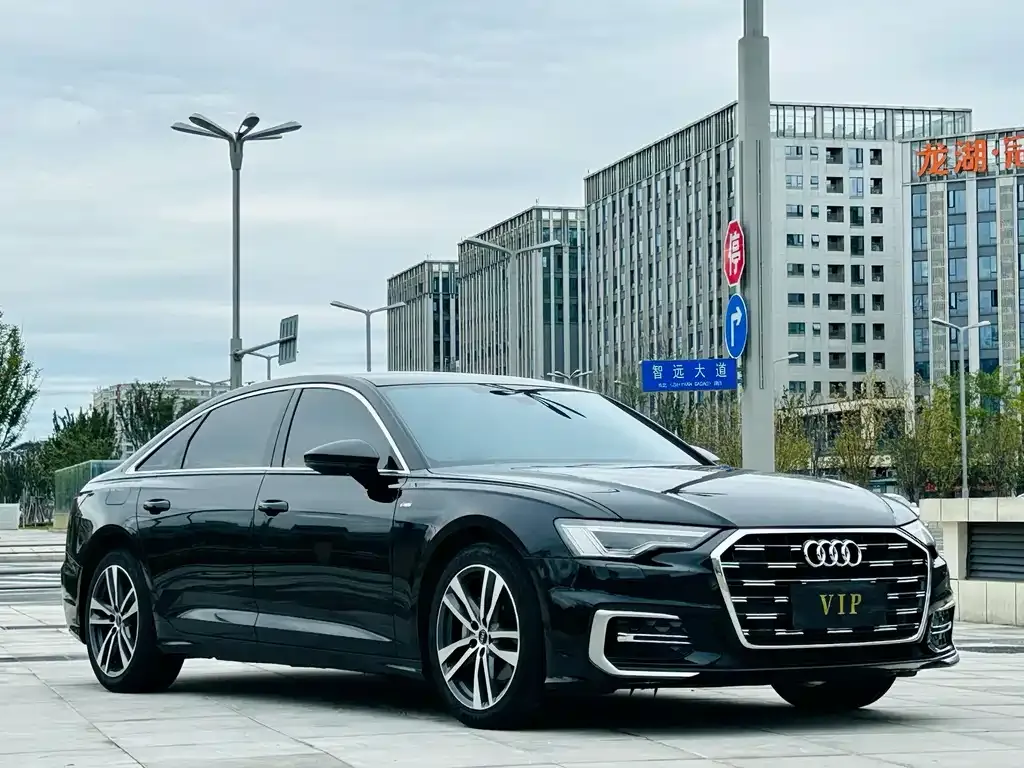 Audi A6L 2025 из CN, фото 10