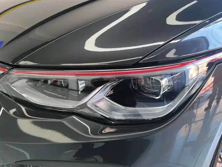 Volkswagen Golf GTI 2023 из CN, фото 6