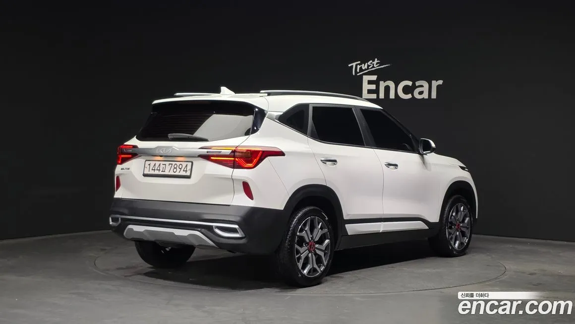 Kia Seltos 2022 из KR, фото 3