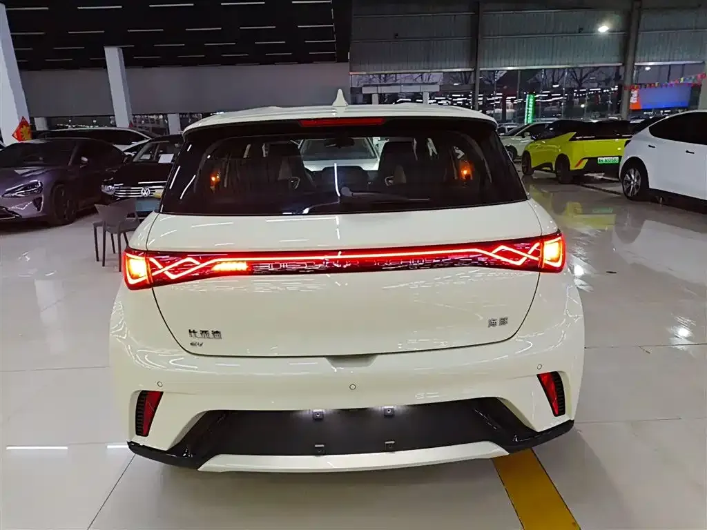 BYD Dolphin 2025 из CN, фото 2
