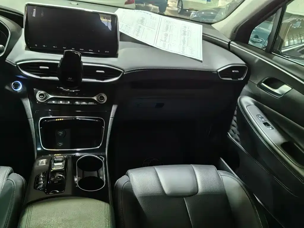 Hyundai Santa Fe 2021 из CN, фото 2
