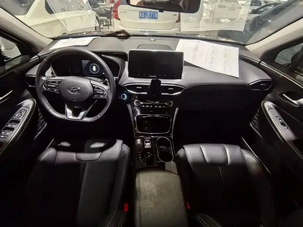 Hyundai Santa Fe 2021 из CN, фото 3