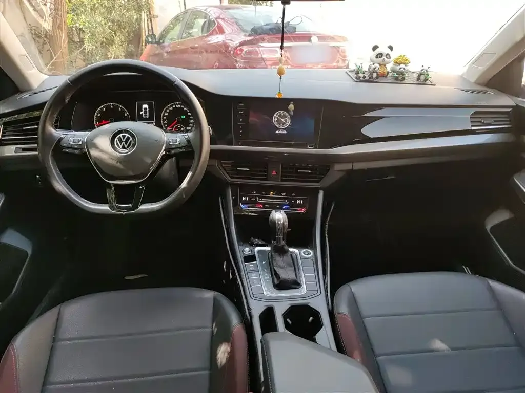 Volkswagen Bora 2021 из CN, фото 8