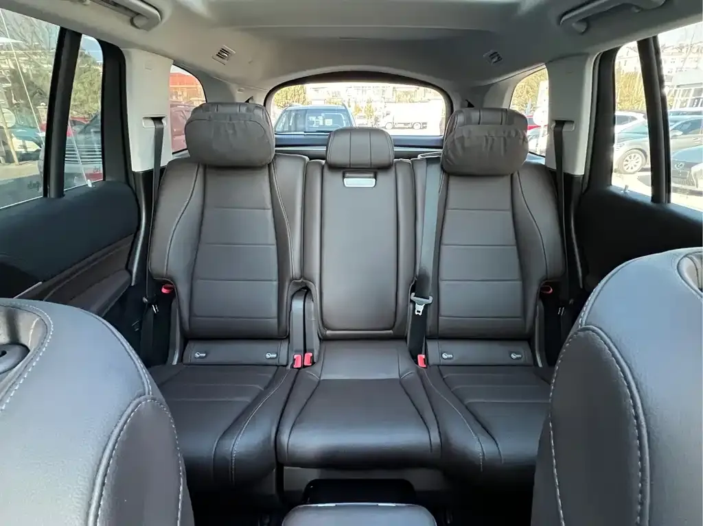 Mercedes-Benz GLS 2023 из CN, фото 9