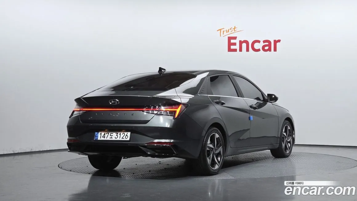 Hyundai AVANTE — фото 2