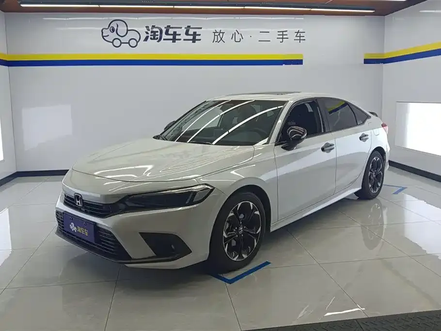 Honda Civic — фото 1