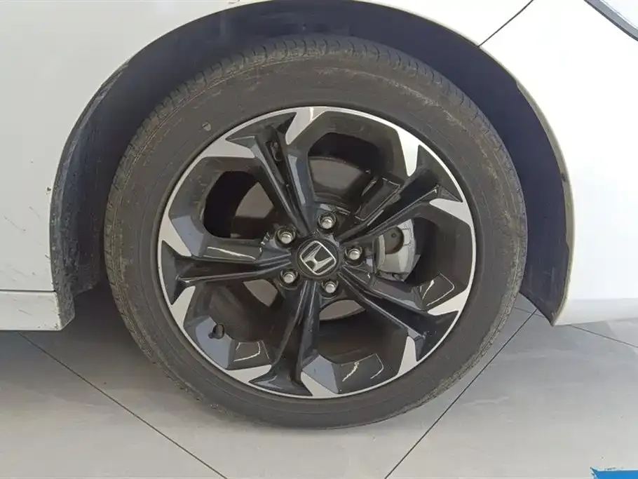 Honda Civic — фото 2