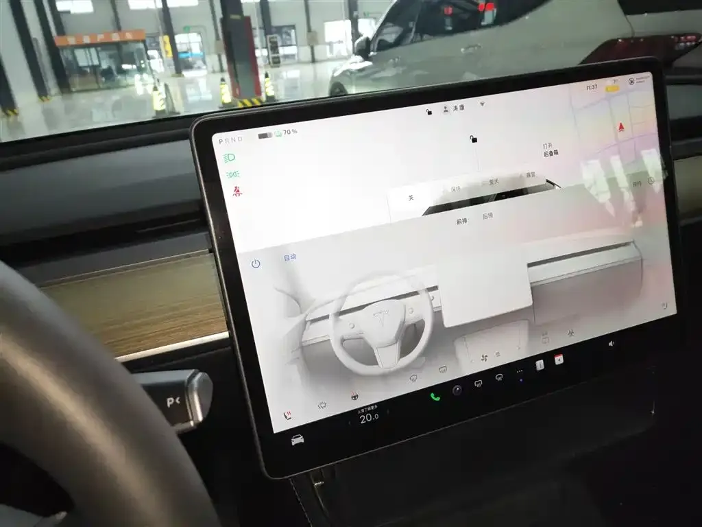 Tesla Model Y 2023 из CN, фото 3