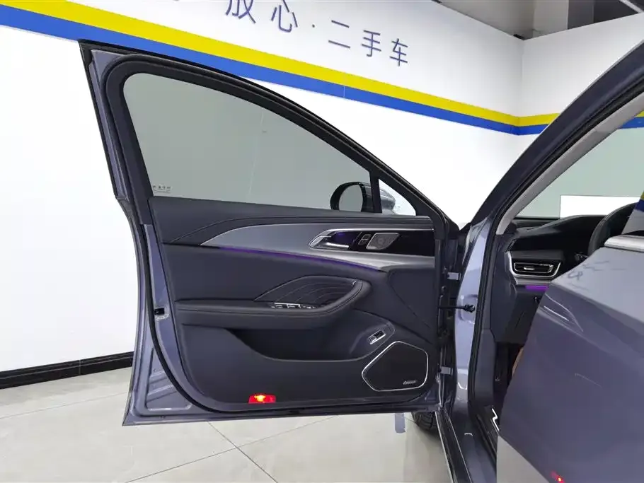 Hongqi H5 2023 из CN, фото 7