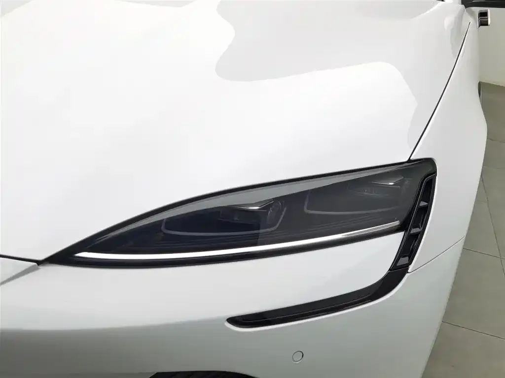 BYD Seal — фото 7