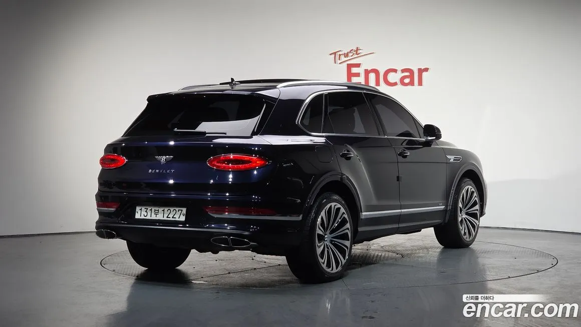 Bentley Bentayga 2022 из KR, фото 3