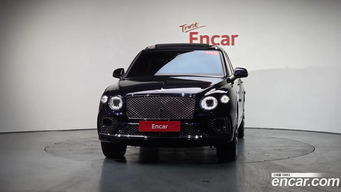 Bentley Bentayga 2022 из KR, фото 2