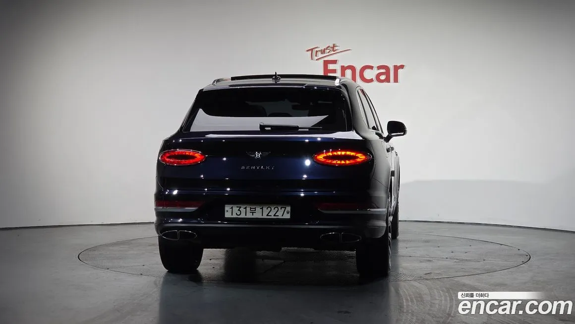 Bentley Bentayga 2022 из KR, фото 4