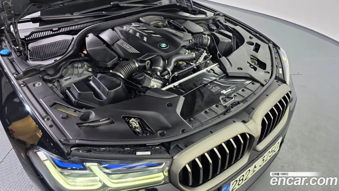 BMW 5-Series 2021 из KR, фото 6