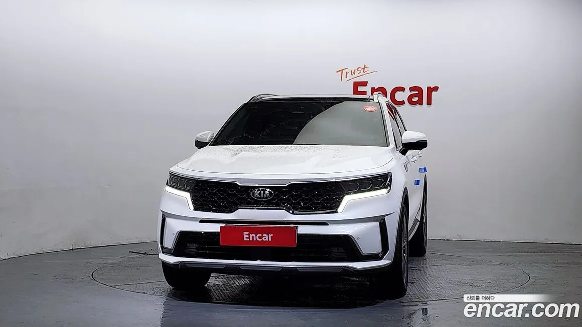 Kia Sorento — фото 4