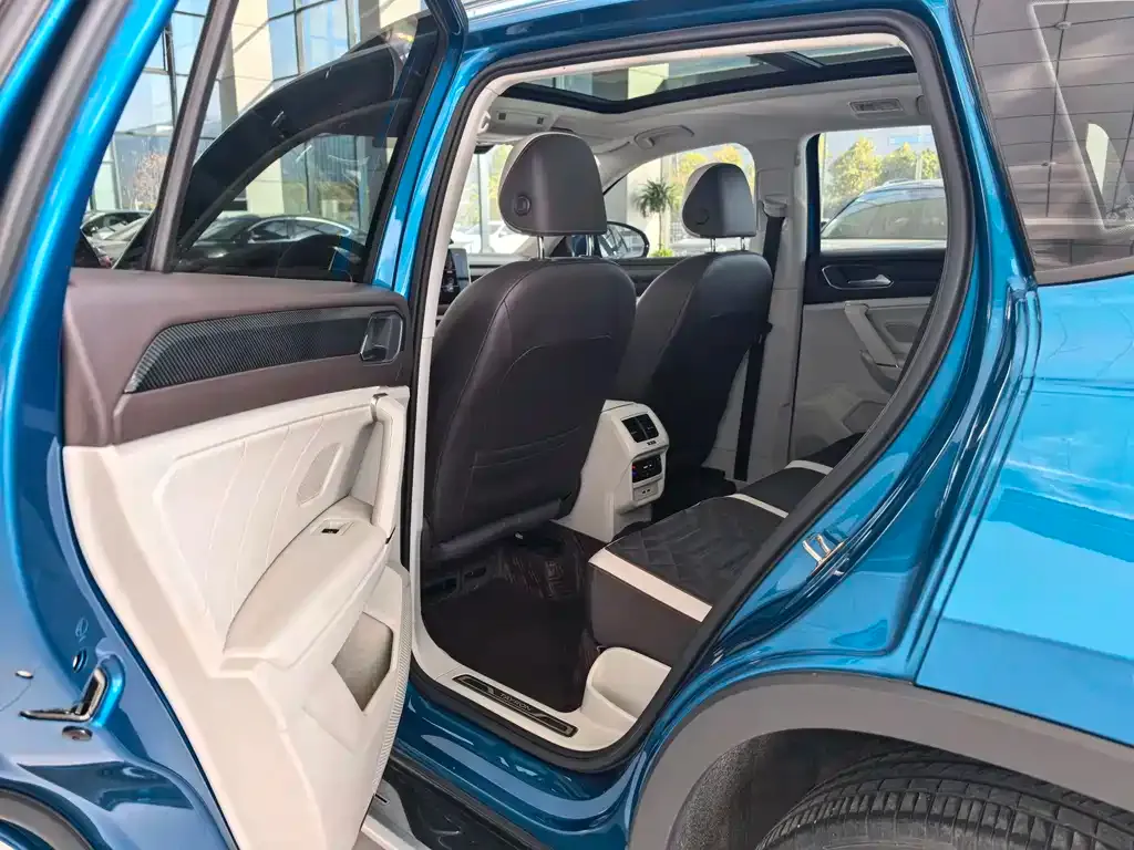 Volkswagen Tayron 2022 из CN, фото 9