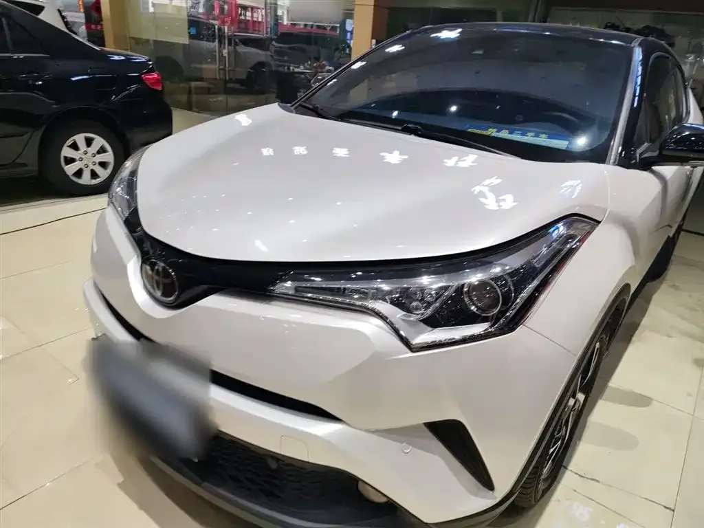 Toyota C-HR 2021 из CN, фото 2