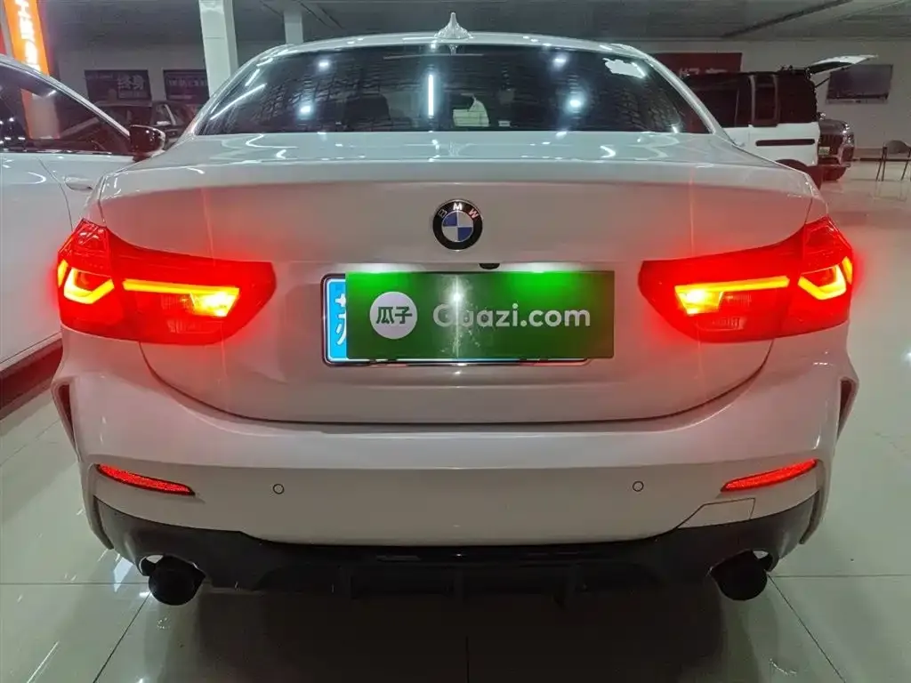 BMW 1 Series 2022 из CN, фото 3