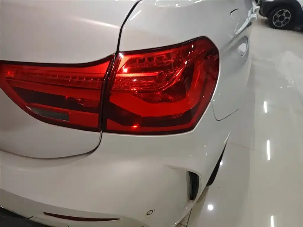 BMW 1 Series 2022 из CN, фото 5