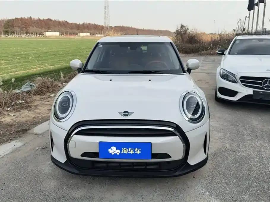 MINI Cooper (3-door) 2023 из CN, фото 6