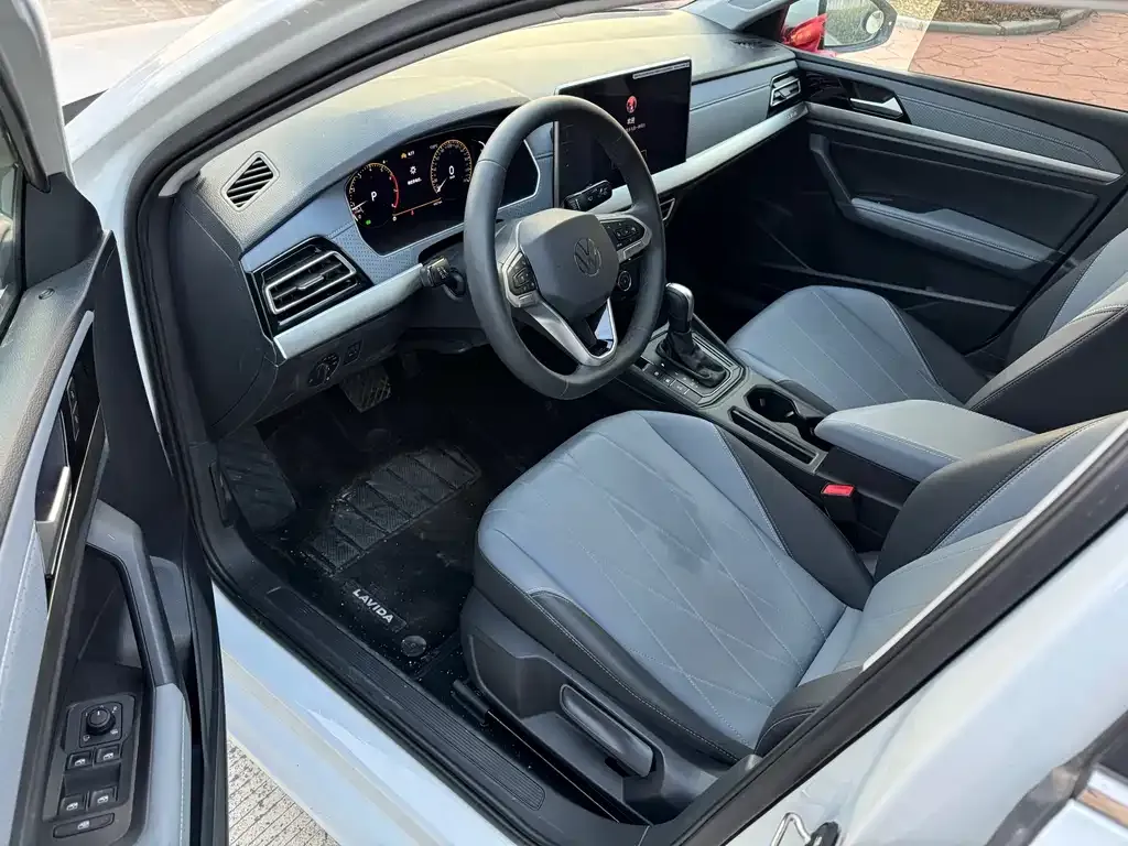 Volkswagen Lavida 2025 из CN, фото 4