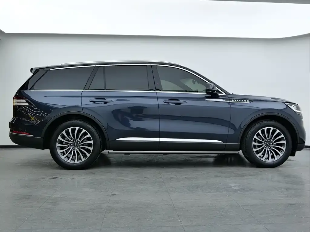 Lincoln Aviator 2022 из CN, фото 8