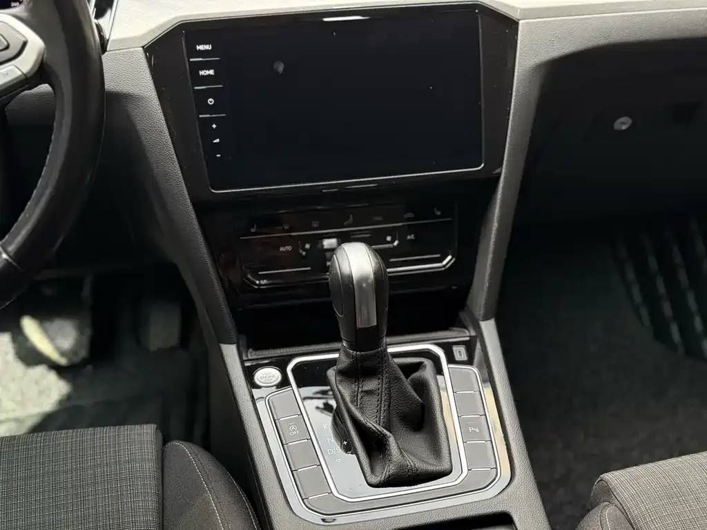 Volkswagen Viloran 2022 из CN, фото 8