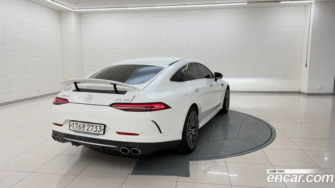 Mercedes-Benz AMG GT — фото 5