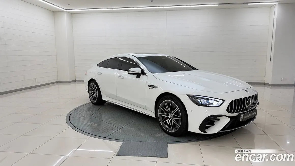 Mercedes-Benz AMG GT — фото 7