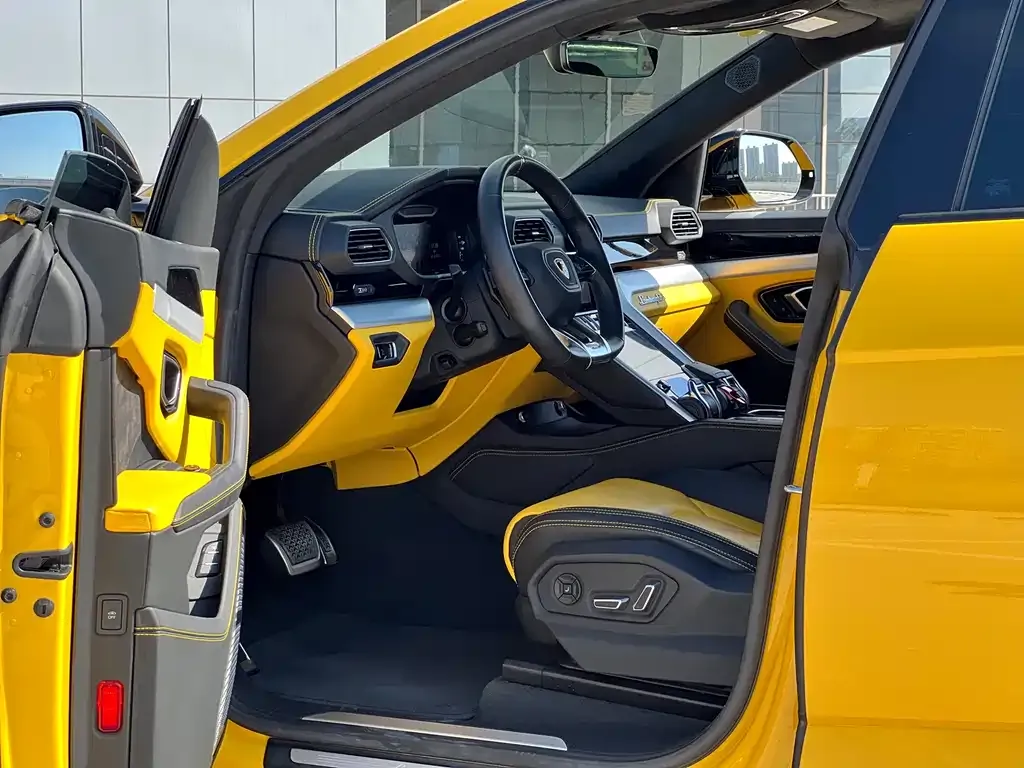 Lamborghini Urus 2022 из CN, фото 10