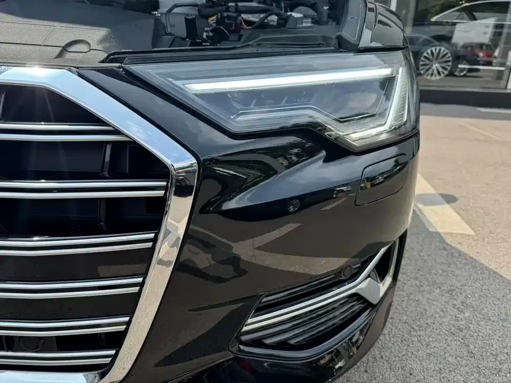 Audi A6L 2024 из CN, фото 4