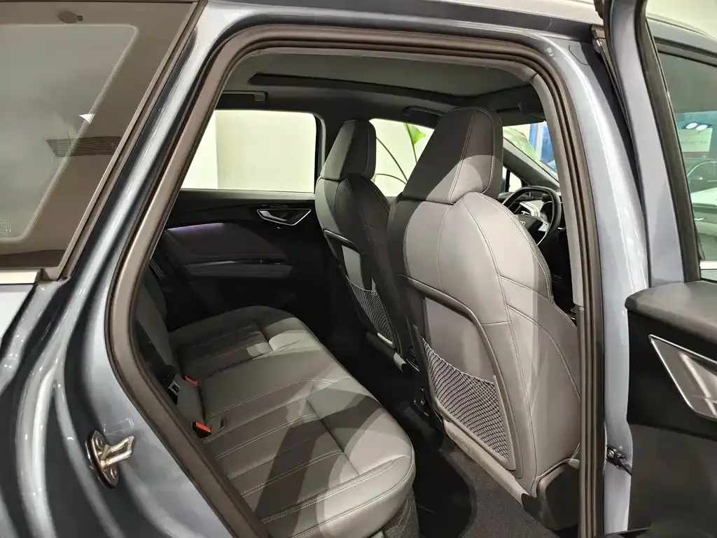 Audi Q4 e-tron 2024 из CN, фото 3