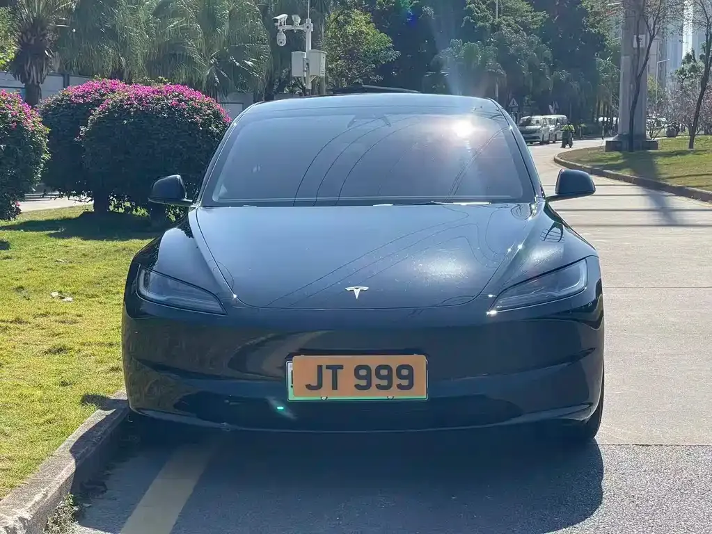 Tesla Model 3 2024 из CN, фото 4