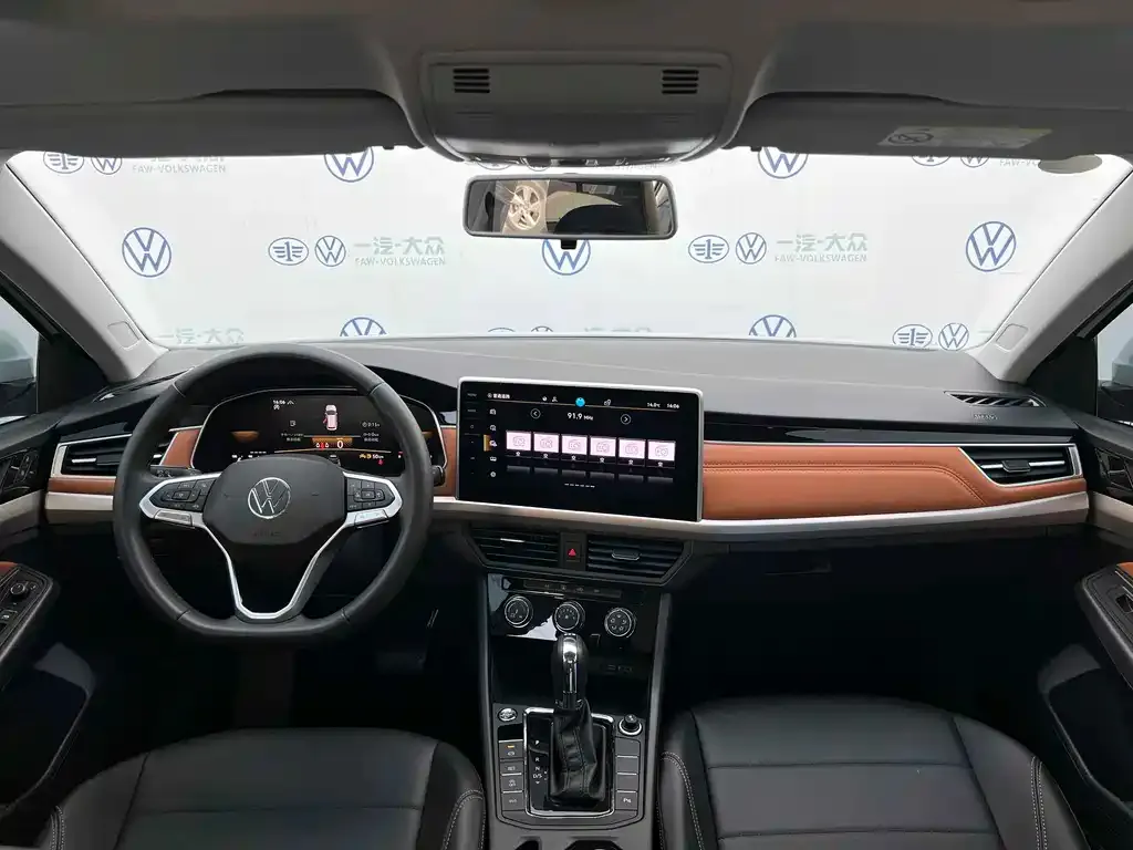 Volkswagen Bora 2024 из CN, фото 6