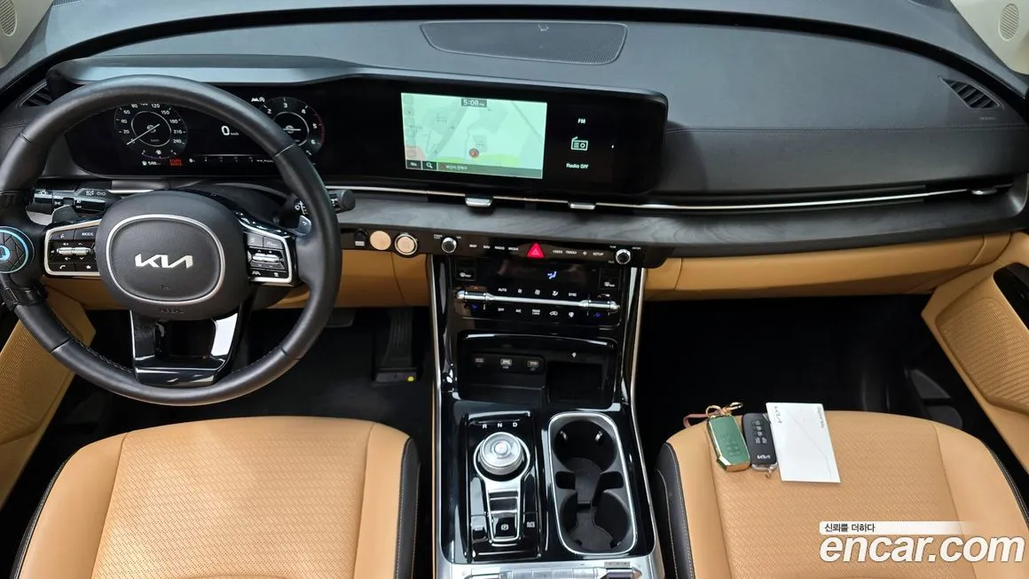Kia Carnival — фото 10