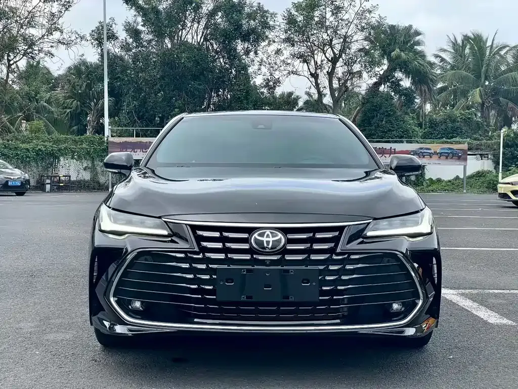Toyota Avalon — фото 3