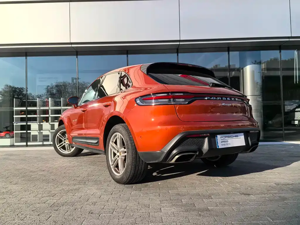 Porsche Macan — фото 10