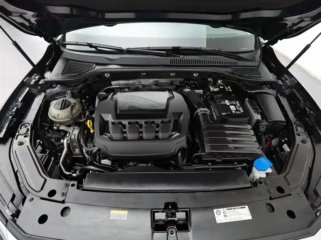 Volkswagen Passat — фото 8