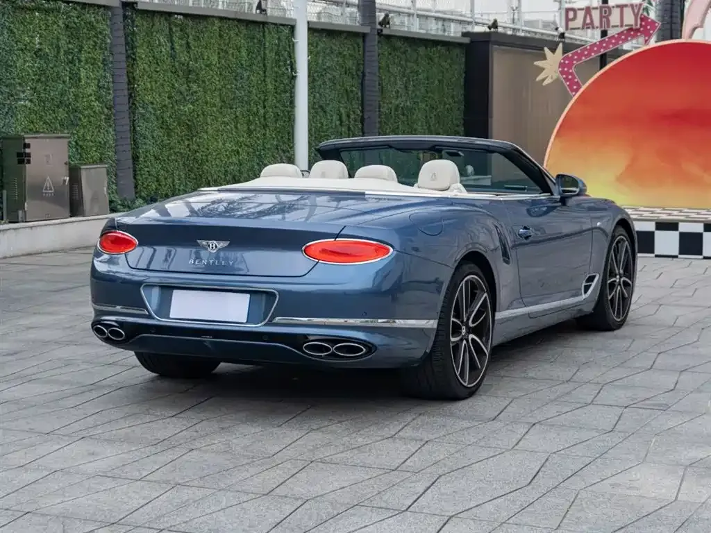 Bentley Continental 2021 из CN, фото 5