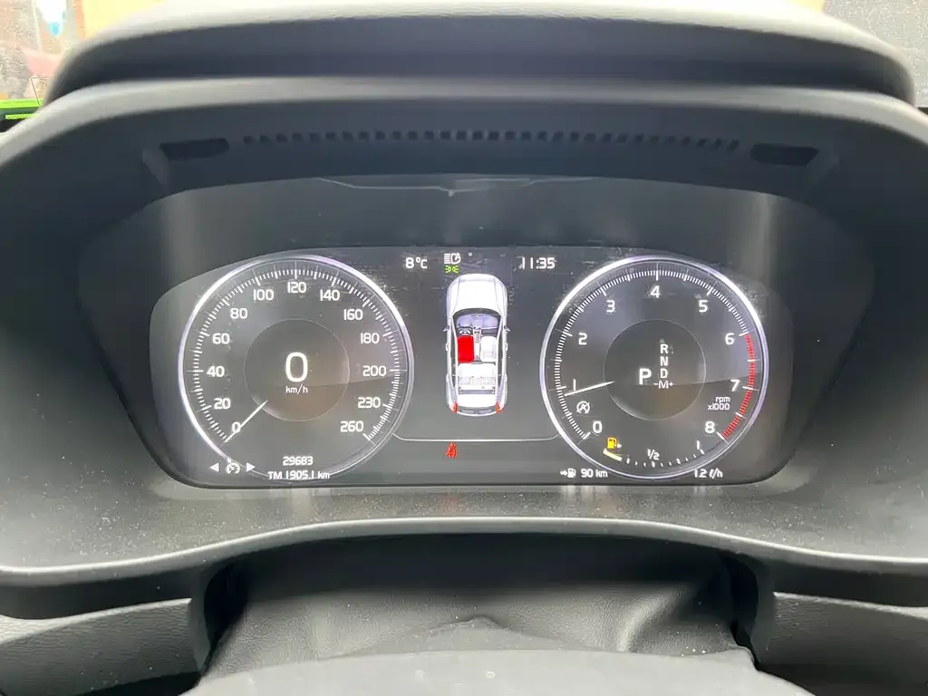 Volvo XC40 2022 из CN, фото 4