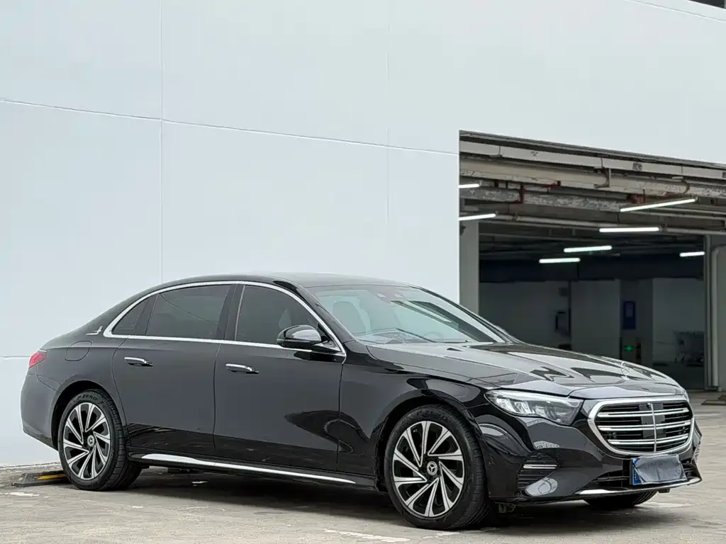 Mercedes-Benz E-Class 2025 из CN, фото 9