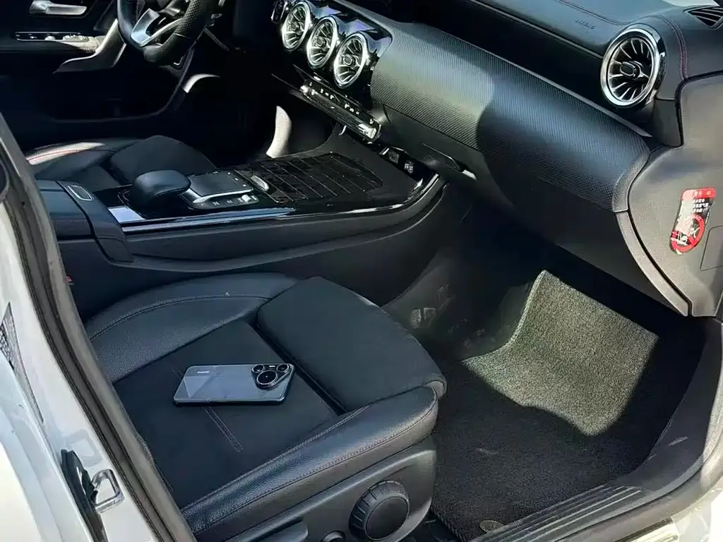 Mercedes-Benz CLA (Import) 2021 из CN, фото 6