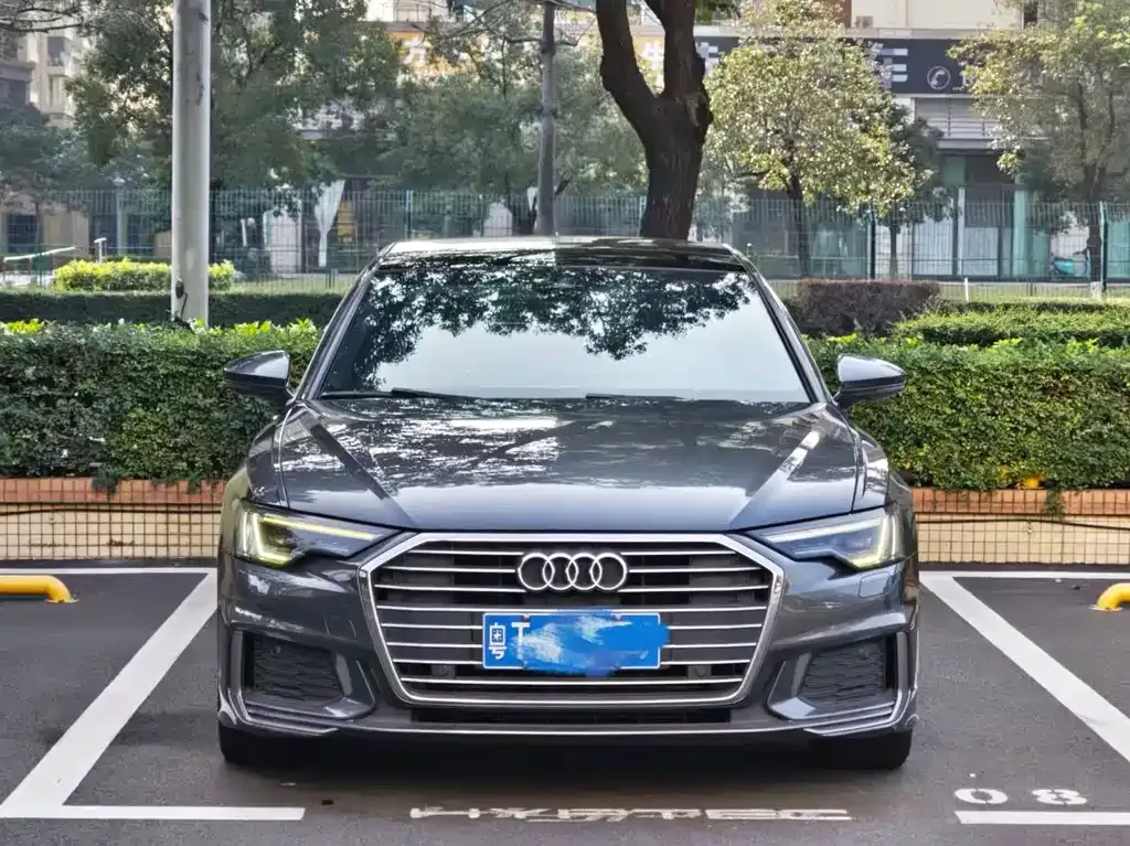 Audi A6L 2021 из CN, фото 8