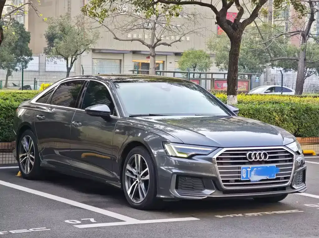 Audi A6L 2021 из CN, фото 6