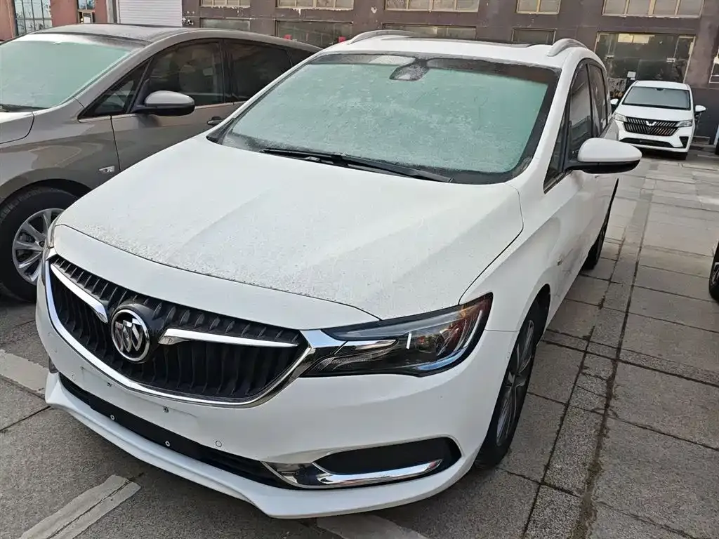 Buick GL6 2023 из CN, фото 1