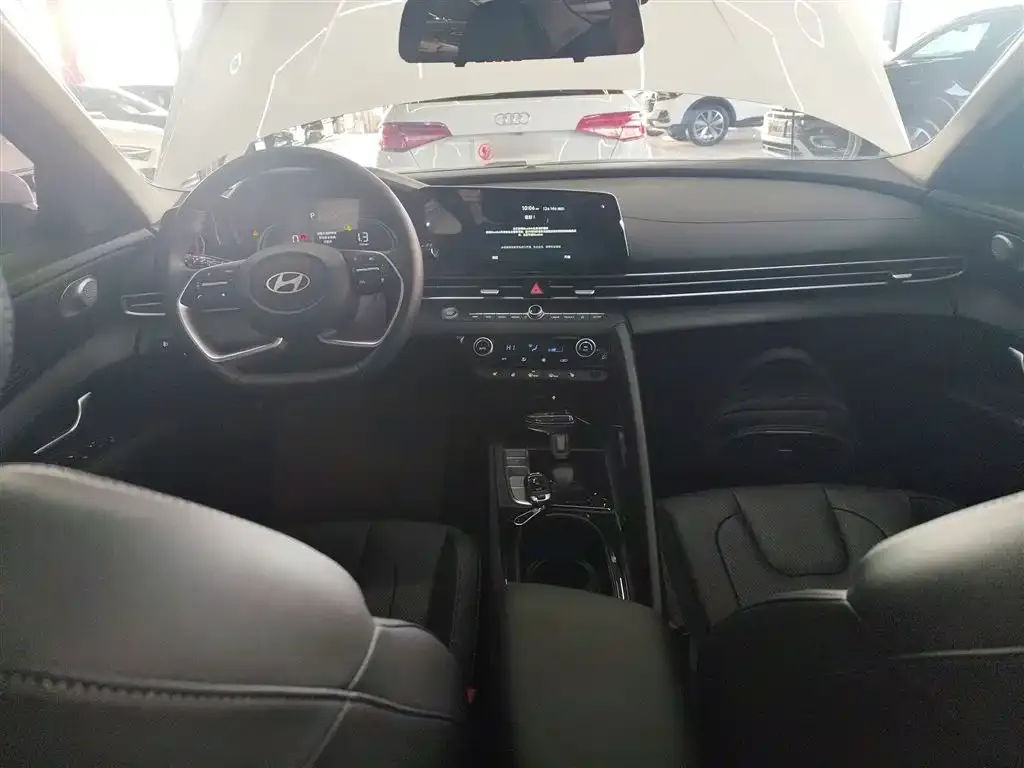Hyundai Elantra 2024 из CN, фото 10